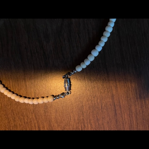 Vintage 80’s “Safari” Animal Necklace - Picture 4 of 5